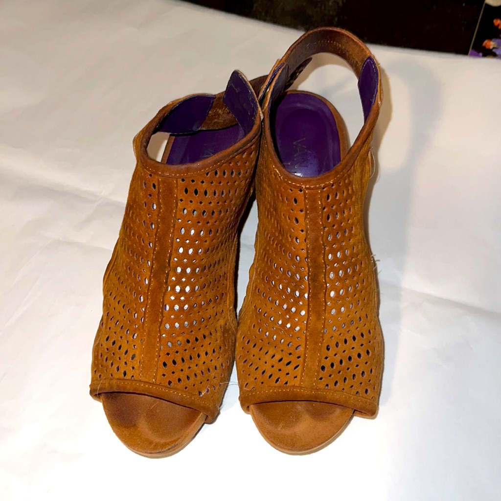 Van Eli Wedge